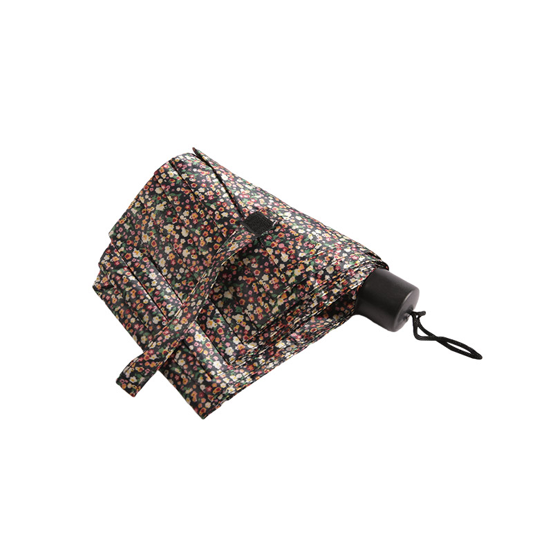 Dagelijkse schaalbare polyetser met zilver gecoate drievoudige paraplu-0E6B0523